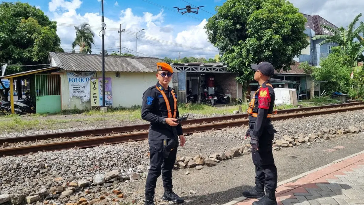 Jangan Nekat Ngabuburit di Rel! KAI Daop 9 Jember Intensifkan Patroli Udara dan Penertiban Jalur