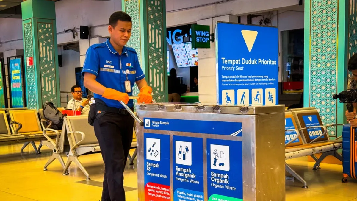 Mulai dari Stasiun Pasar Senen, KAI Daop 1 Jakarta Bangun Budaya Pilah Sampah Bersama Pelanggan